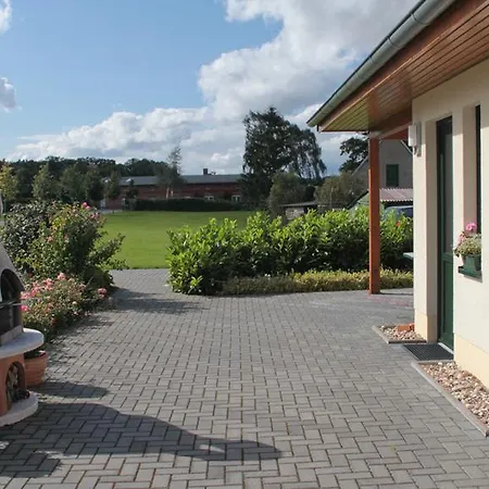 Апартаменты Hof Maiweg Alt Schonau