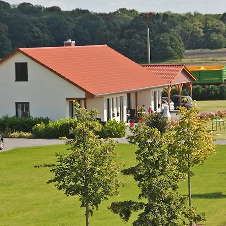 Hof Maiweg * Alt Schonau